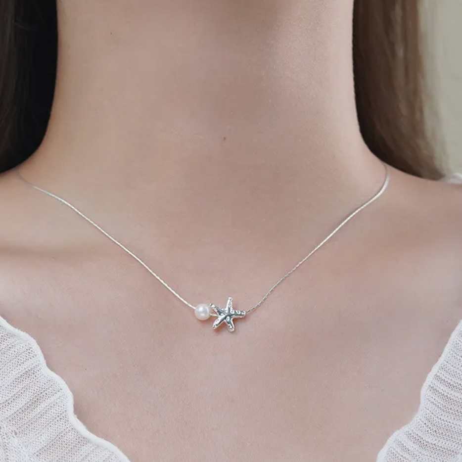 Casa Necklace
