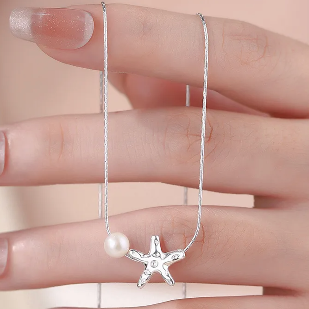 Casa Necklace