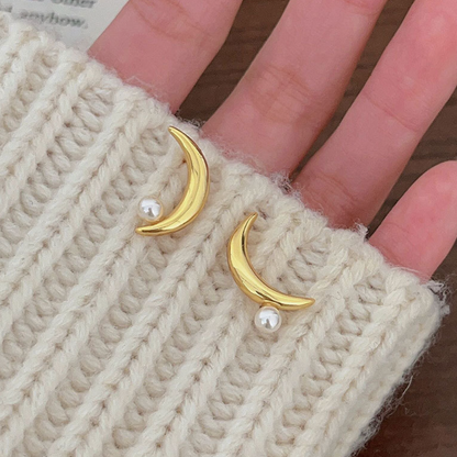 Luna Studs