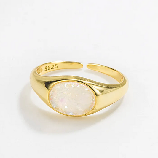 Selita Ring