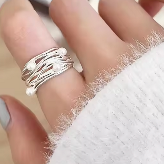 Lue Ring