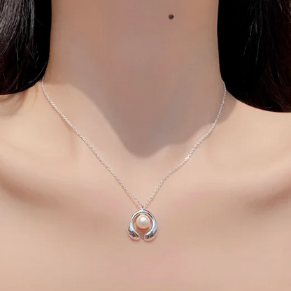 Maria Necklace