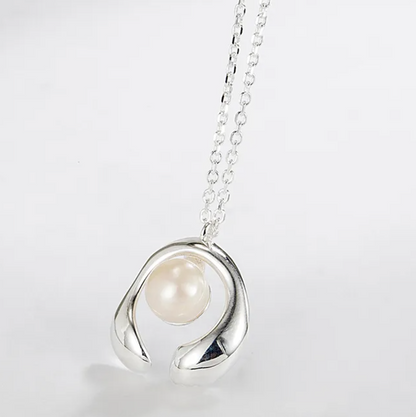 Maria Necklace
