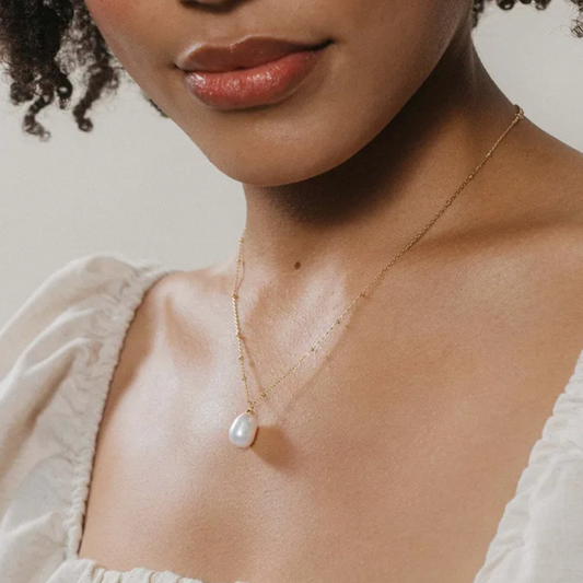 Lila Pearl Necklace