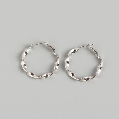 Tia Hoop Earrings - Silver/Gold - WHITE LABEL DESIGNS